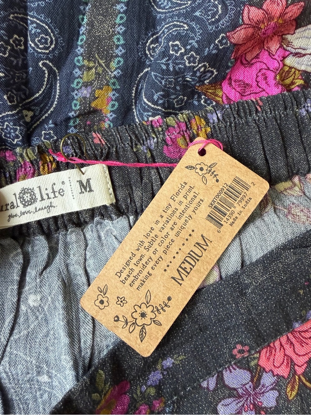 NATURAL LIFE Elaina Mini Skirt Medium NWT English Garden Charcoal Floral Print - Picture 9 of 10